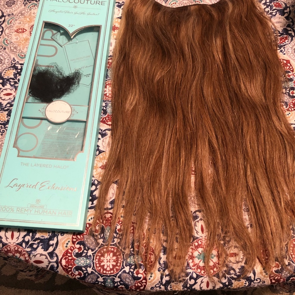 Authentic Halo Couture 22in extensions